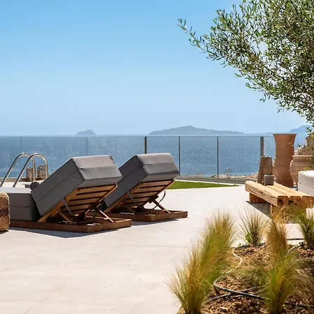Daire Mousonas Luxury Living