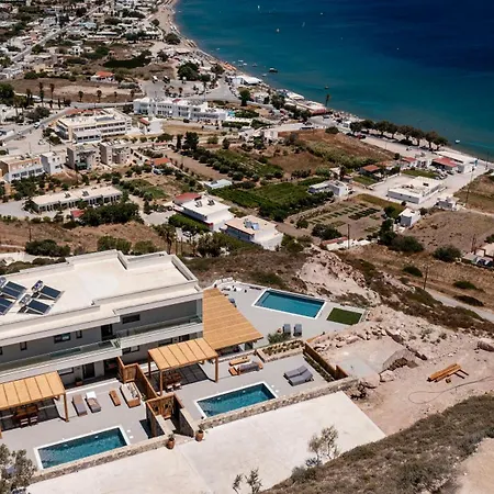 Daire Mousonas Luxury Living *
