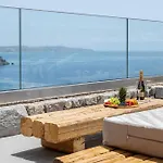 Mousonas Luxury Living Apartment