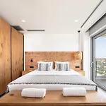 Mousonas Luxury Living Apartment