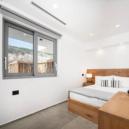 Mousonas Luxury Living شقة *