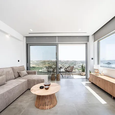 Mousonas Luxury Living *