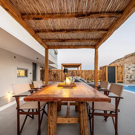 Mousonas Luxury Living