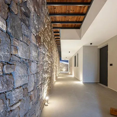 Mousonas Luxury Living شقة *