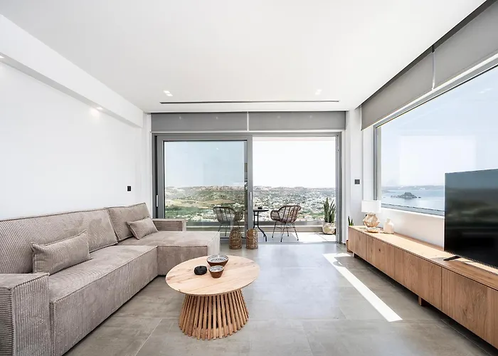 Mousonas Luxury Living *