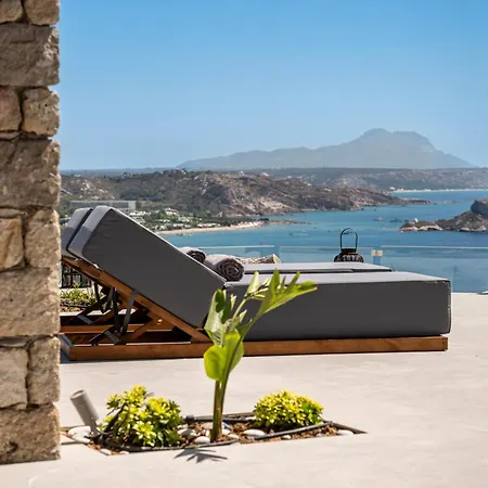 Mousonas Luxury Living *