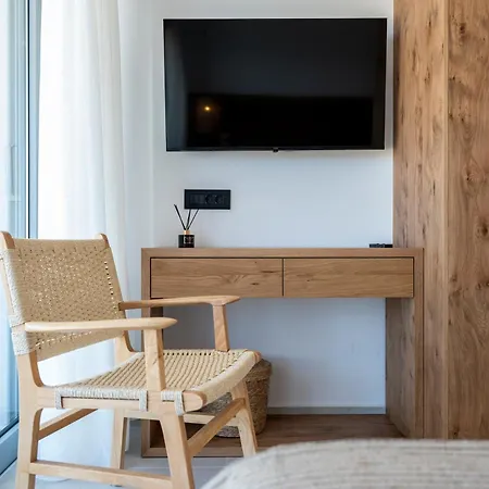 Mousonas Luxury Living Kámpos